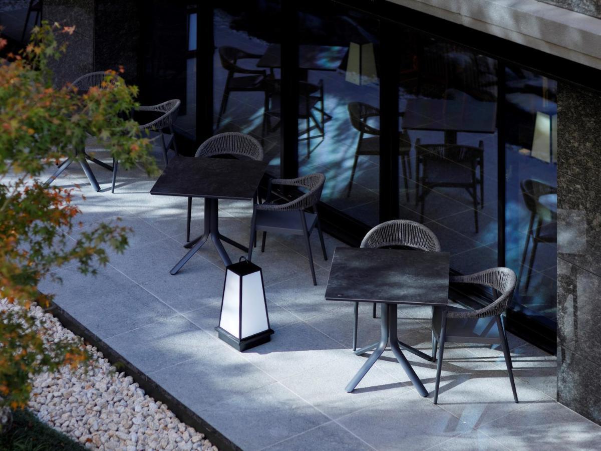 The Hotel Sanraku Kanazawa 21Th December 2022 Open Exteriör bild The outdoor terrace