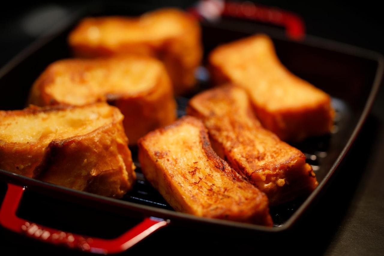 The Hotel Sanraku Kanazawa 21Th December 2022 Open Exteriör bild French toast