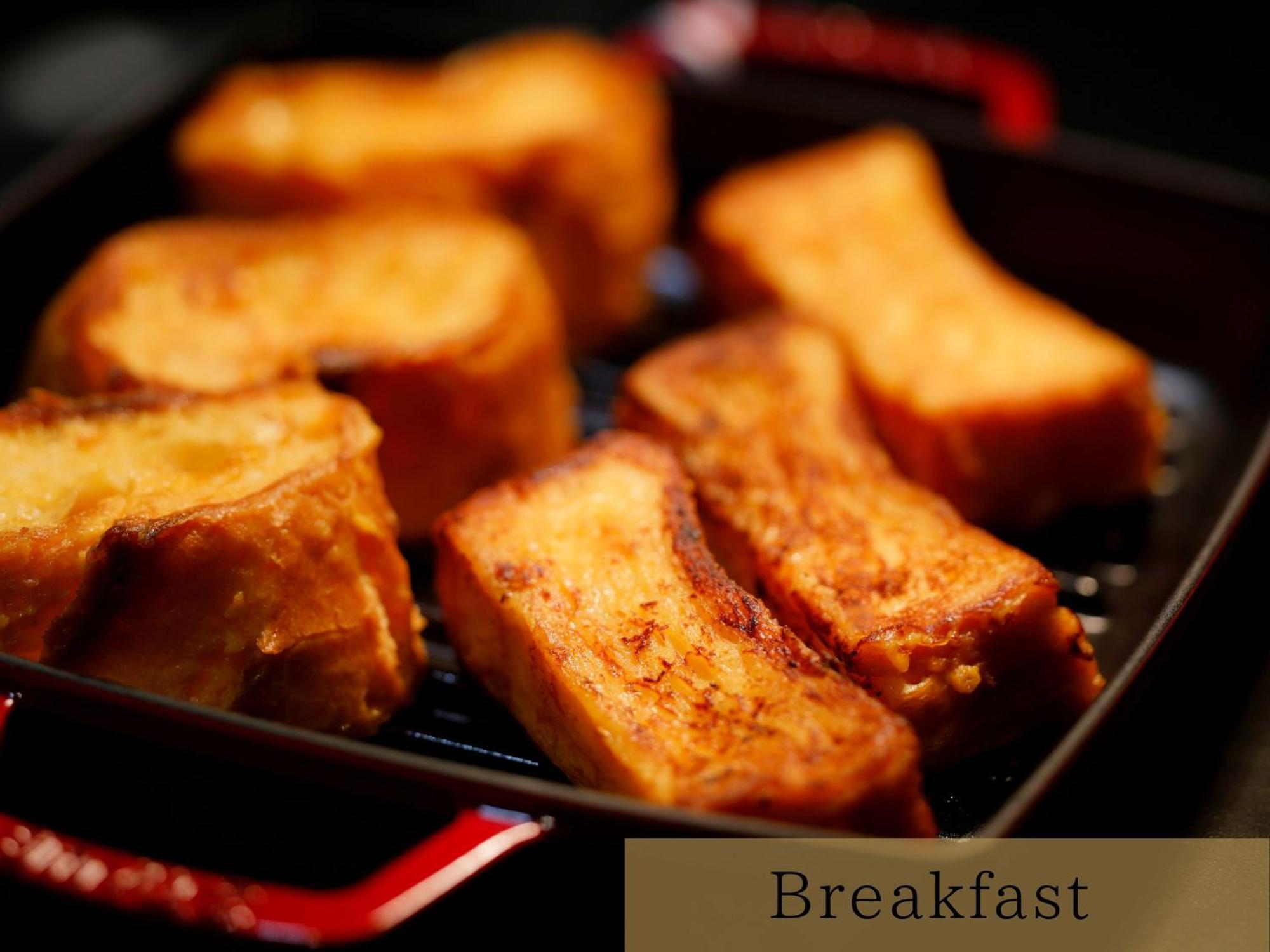The Hotel Sanraku Kanazawa 21Th December 2022 Open Exteriör bild French toast